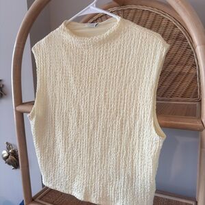 Abercrombie & Fitch Textured Sleeveless Tank - Pale Yellow
